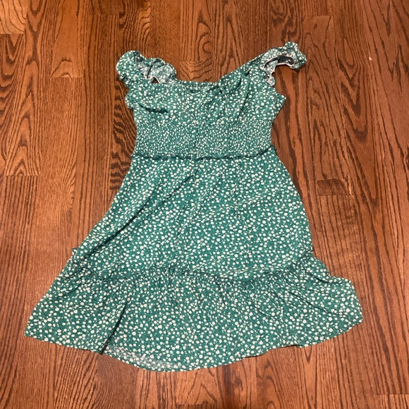 green floral summery dress! - Picture 2 of 2